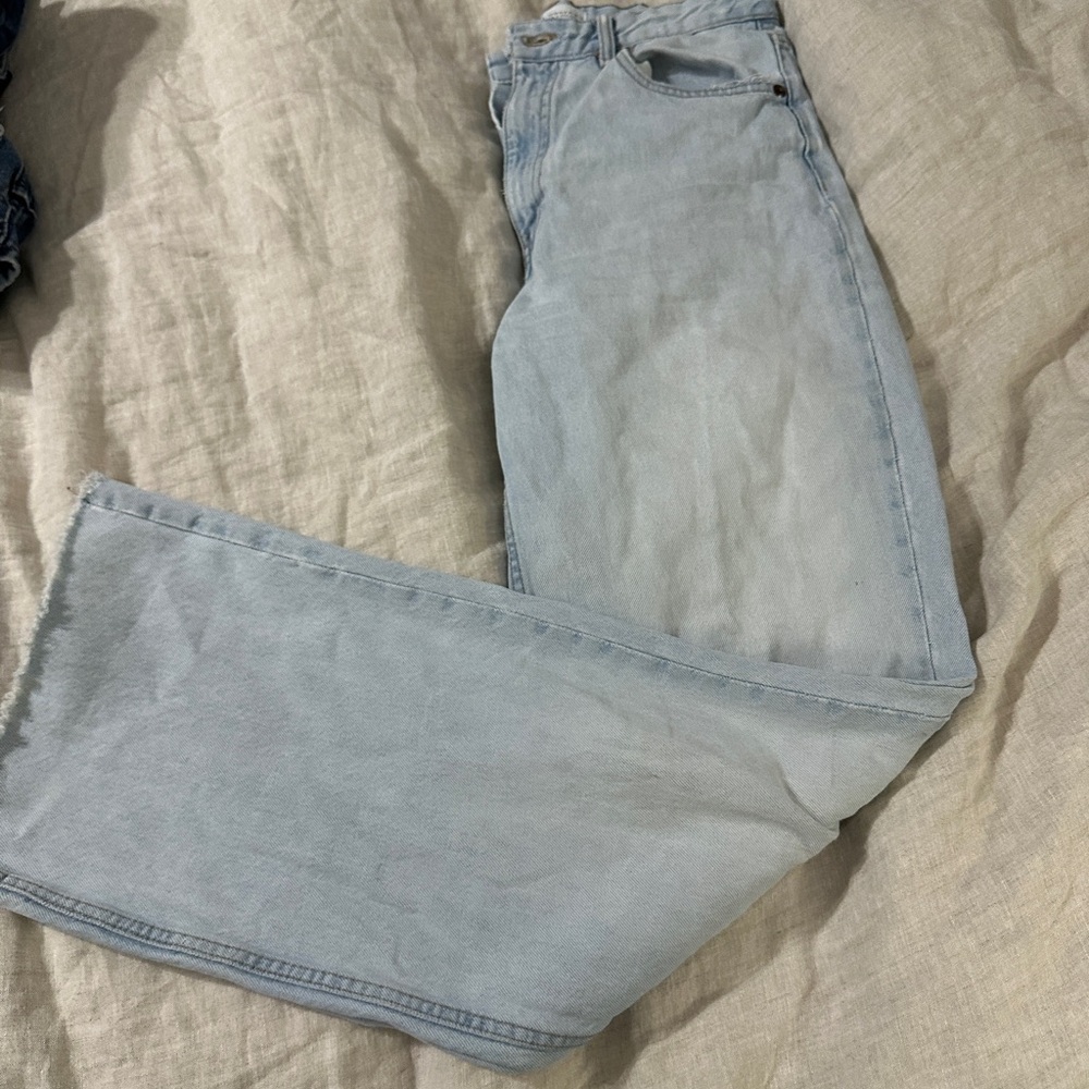 Zara Light Blue wide leg jeans